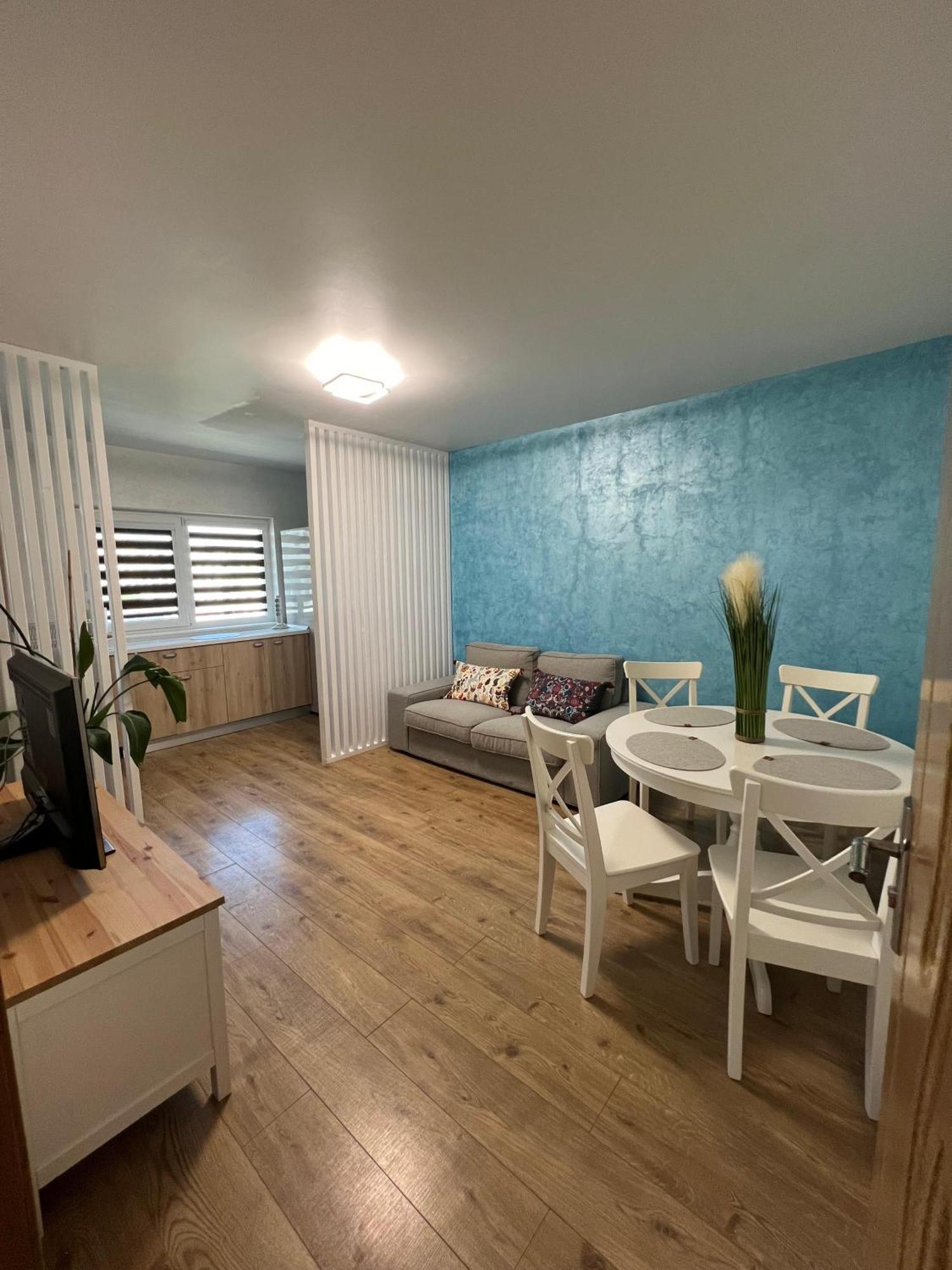 Miva Apartments 만갈리아 외부 사진